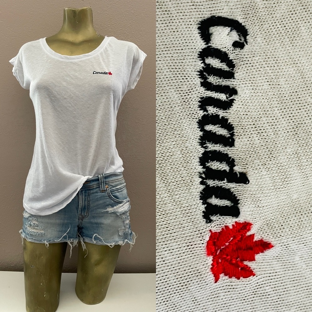 BLUENOTES Embroidered CANADA Tee Shirt Size Small